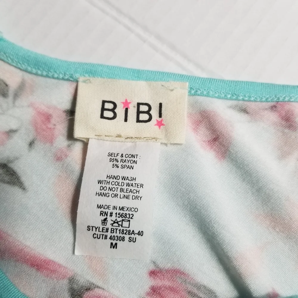 NWOT BIBI WOMEN'S FLORAL SPAGHETTI STRAP TOP SIZE MEDIUM - Picture 3 of 7